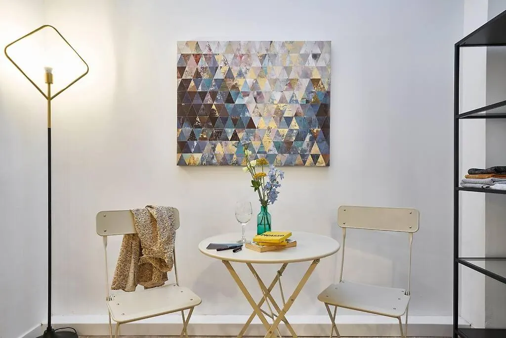 Bebarceloner Eixample Duplex Apartments  Barcelone