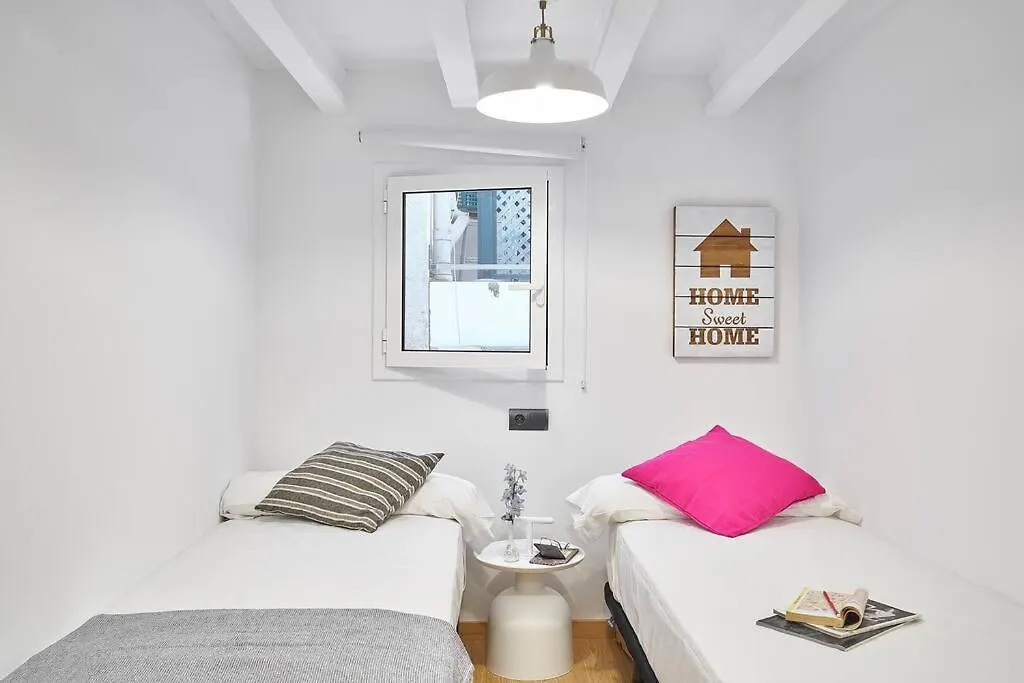 Bebarceloner Eixample Duplex Apartments Barcelona